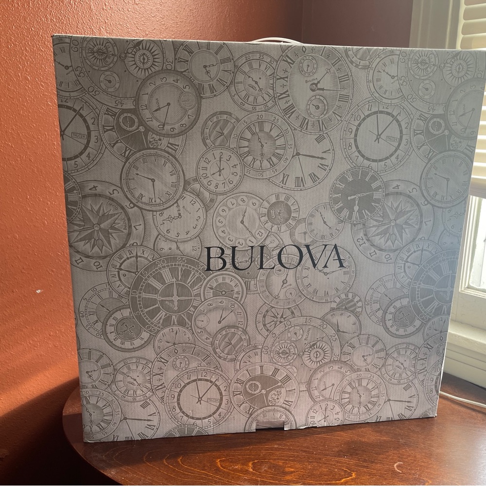 NWOT bulova wall clock - Picture 5 of 5